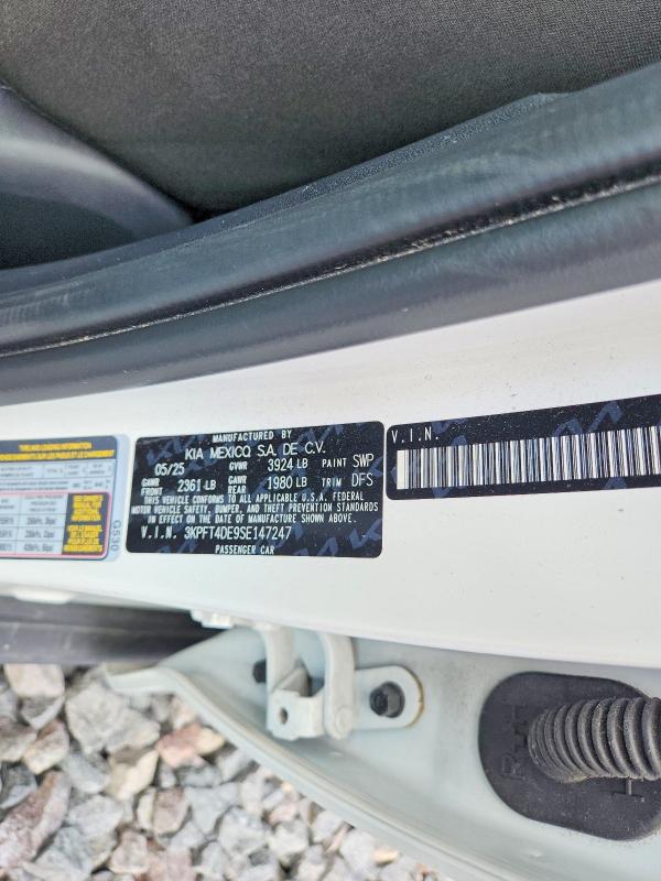 Продажа на аукционе авто 2025 Kia K4, vin: 3KPFT4DE9SE147247, номер лота: 60653656
