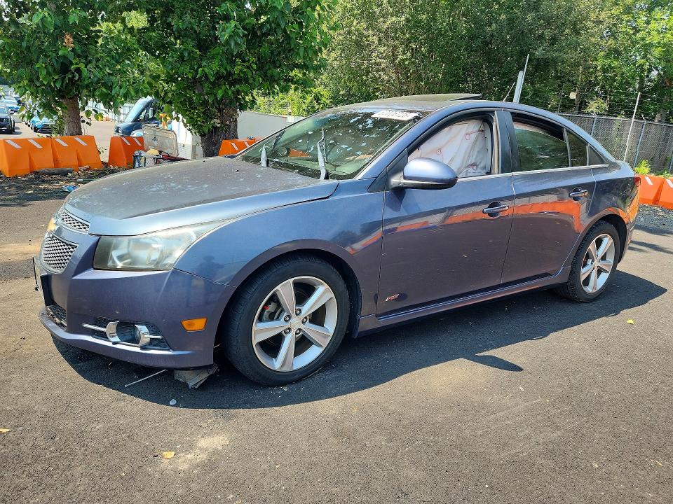 62006726 :رقم المزاد ، 1G1PE5SB3D7110123 vin ، 2013 Chevrolet Cruze مزاد بيع