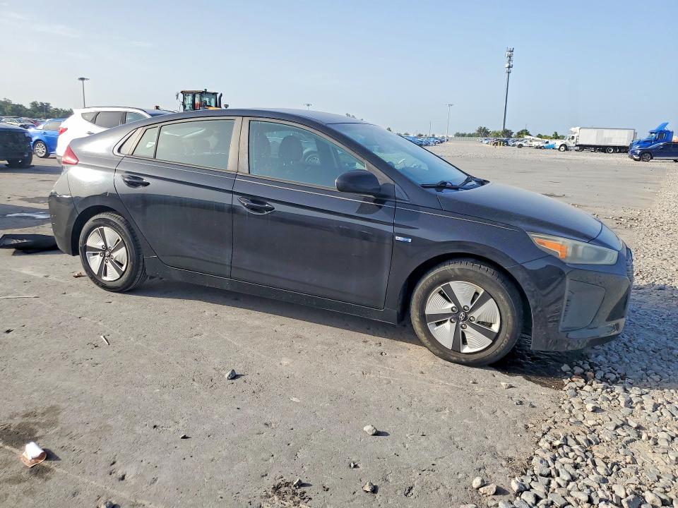 Продажа на аукционе авто 2017 Hyundai Ioniq, vin: KMHC65LC1HU048475, номер лота: 60493516