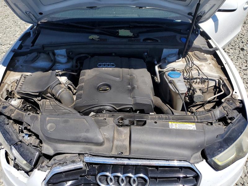61937616 :رقم المزاد ، WAUCFAFH2FN012013 vin ، 2015 Audi A5 مزاد بيع