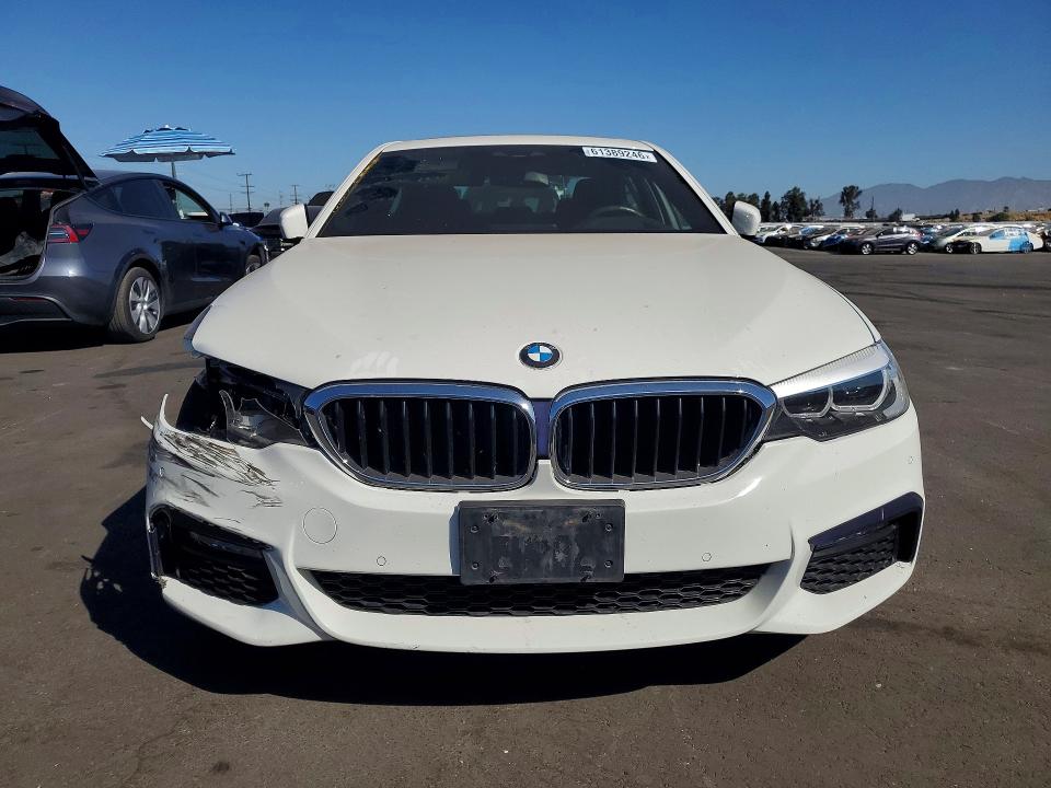 2018 Bmw 530e მანქანა იყიდება აუქციონზე, vin: WBAJA9C50JB252749, აუქციონის ნომერი: 61389246