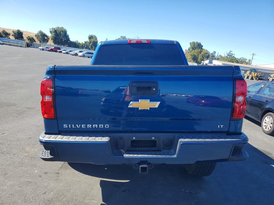 62260776 :رقم المزاد ، 3GCUKREC8JG365039 vin ، 2018 Chevrolet Silverado مزاد بيع