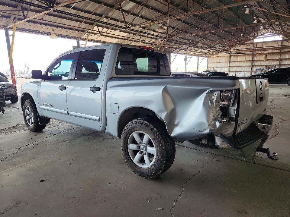 62002726 :رقم المزاد ، 1N6AA0ED7AN313464 vin ، 2010 Nissan Titan مزاد بيع
