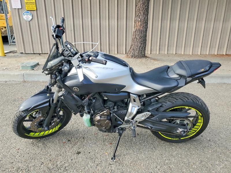 2017 Yamaha Fz07 მანქანა იყიდება აუქციონზე, vin: JYARM06YXHA003580, აუქციონის ნომერი: 61114576