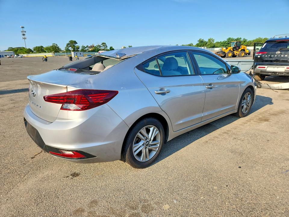 Продажа на аукционе авто 2020 Hyundai Elantra, vin: 5NPD84LF1LH552275, номер лота: 61883676