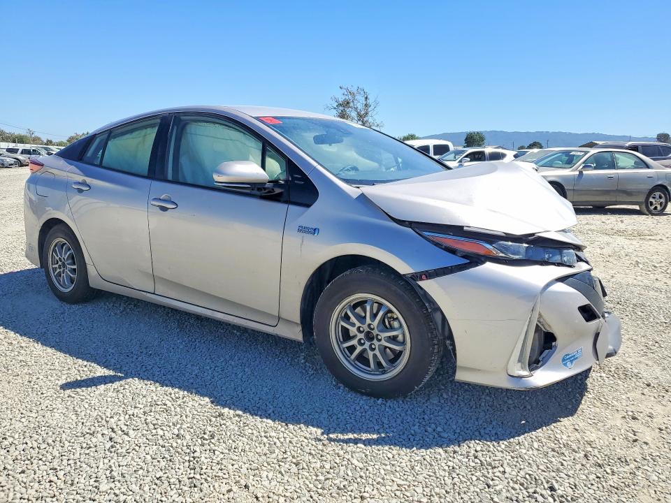 2020 Toyota Prius Prime მანქანა იყიდება აუქციონზე, vin: JTDKARFP4L3159217, აუქციონის ნომერი: 63433096
