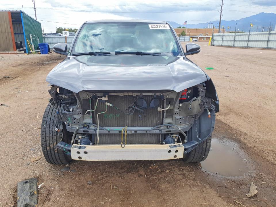 Продаж на аукціоні авто 2018 Toyota 4runner, vin: JTEBU5JR6J5566588, номер лоту: 60527436