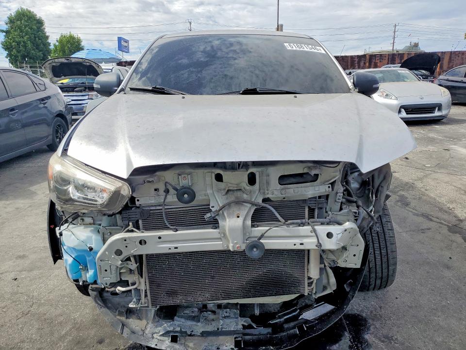 61881546 :رقم المزاد ، JA4AP3AU9JZ030480 vin ، 2018 Mitsubishi Outlander Sport مزاد بيع