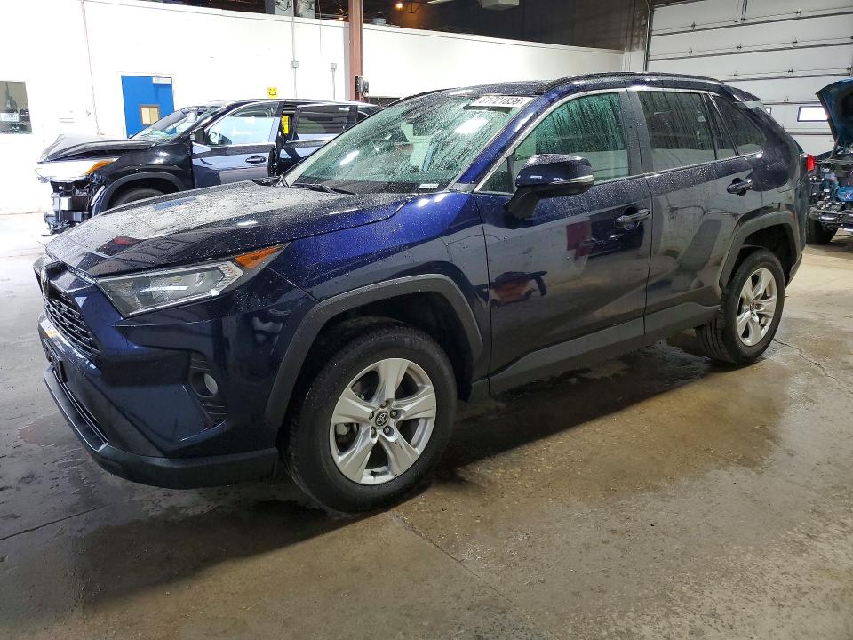 Aukcja sprzedaży 2021 Toyota Rav4, vin: 2T3P1RFV2MW153726, numer aukcji: 61721836