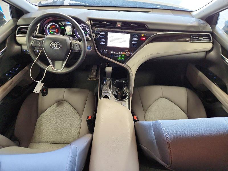 61569236 :رقم المزاد ، 4T1B31HK7KU511689 vin ، 2019 Toyota Camry مزاد بيع