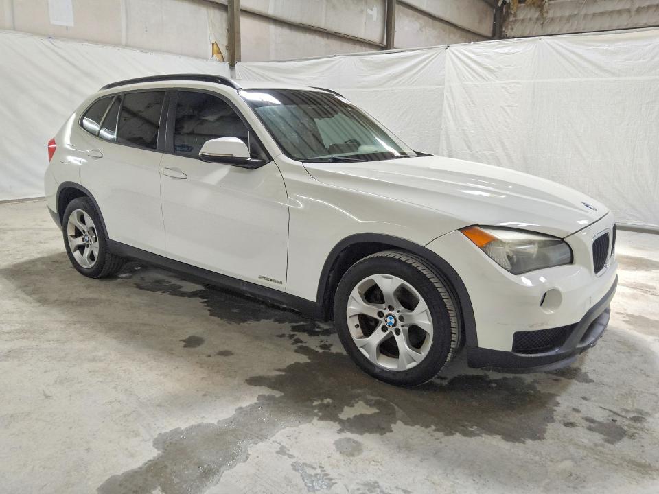 Продажа на аукционе авто 2015 Bmw X1, vin: WBAVM1C57FV318150, номер лота: 58904116
