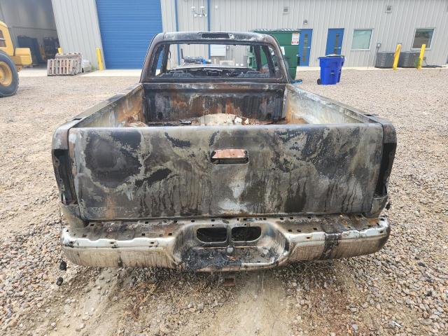 2000 Toyota Tundra მანქანა იყიდება აუქციონზე, vin: 5TBRT3411YS045002, აუქციონის ნომერი: 62226336