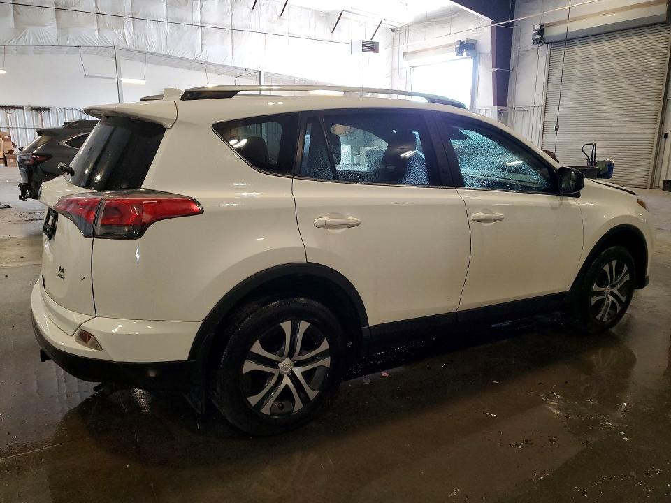 Продажа на аукционе авто 2018 Toyota Rav4, vin: JTMBFREV6JJ186834, номер лота: 59361526