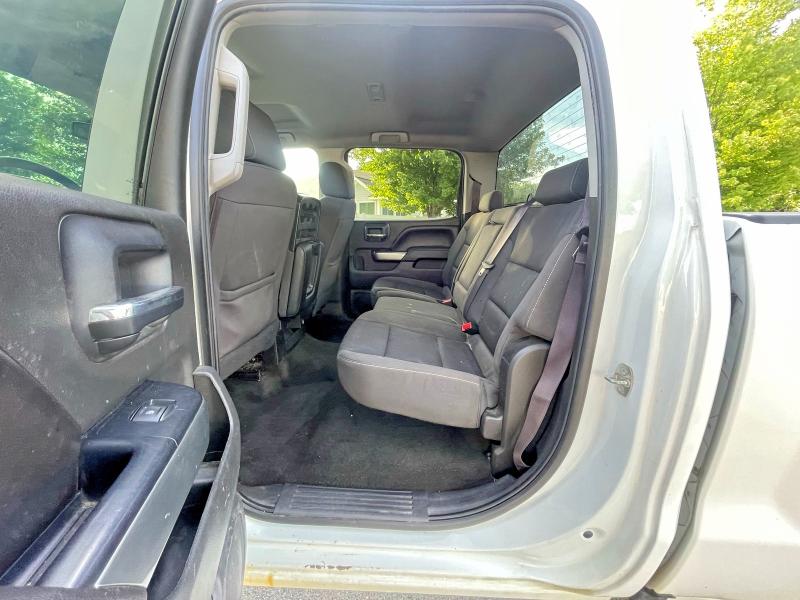 Продаж на аукціоні авто 2017 Chevrolet Silverado, vin: 3GCUKREC8HG163585, номер лоту: 61973876