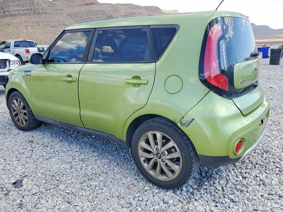 2018 Kia Soul მანქანა იყიდება აუქციონზე, vin: KNDJP3A51J7893395, აუქციონის ნომერი: 63112196