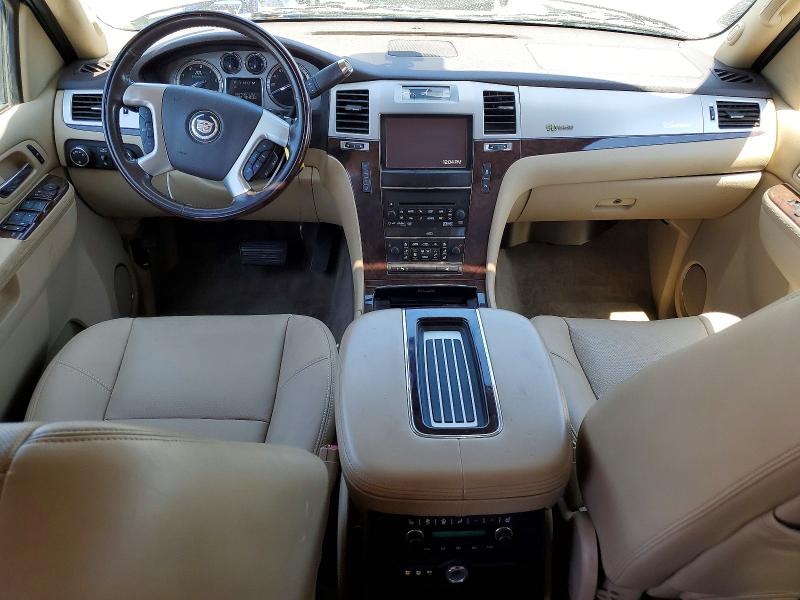62465866 :رقم المزاد ، 1GYS4EEJ2DR177415 vin ، 2013 Cadillac Escalade مزاد بيع