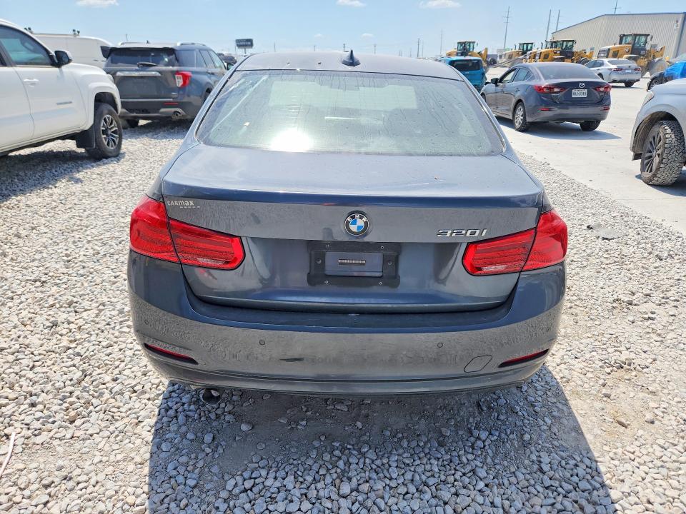 Продаж на аукціоні авто 2017 Bmw 320, vin: WBA8E1G55HNU12972, номер лоту: 59300886
