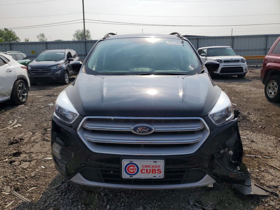 Продаж на аукціоні авто 2018 Ford Escape, vin: 1FMCU9GD1JUC60086, номер лоту: 61240016