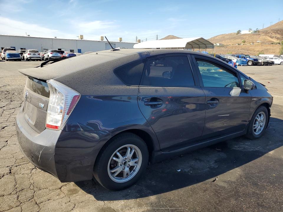 62703156 :رقم المزاد ، JTDKN3DU3B0252658 vin ، 2011 Toyota Prius مزاد بيع