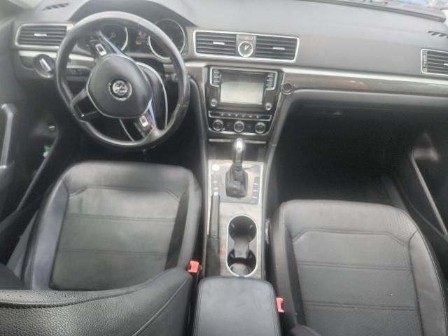 Продажа на аукционе авто 2017 Volkswagen Passat, vin: 1VWBT7A32HC025605, номер лота: 60574786