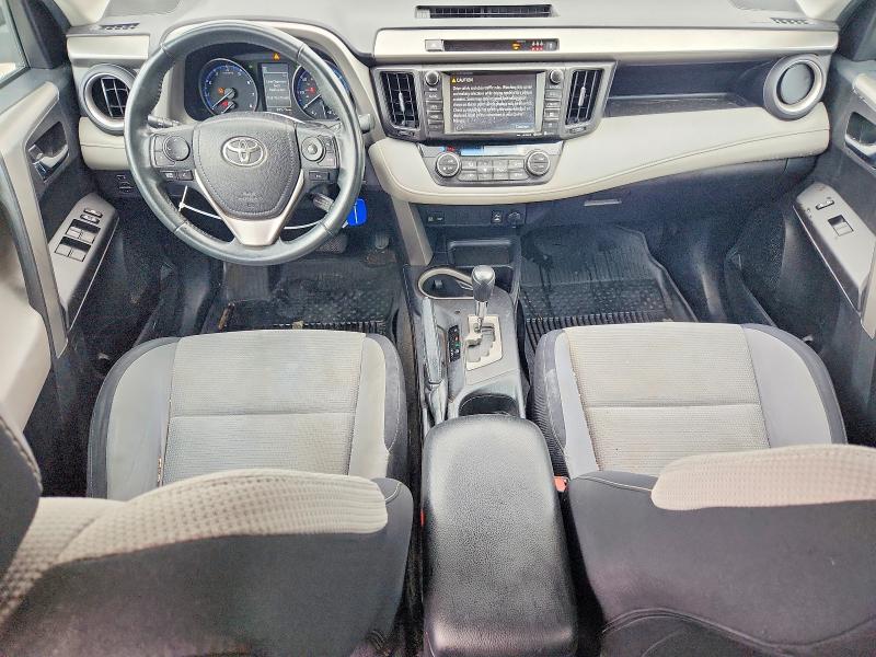 63126886 :رقم المزاد ، 2T3RFREV5HW569383 vin ، 2017 Toyota Rav4 مزاد بيع
