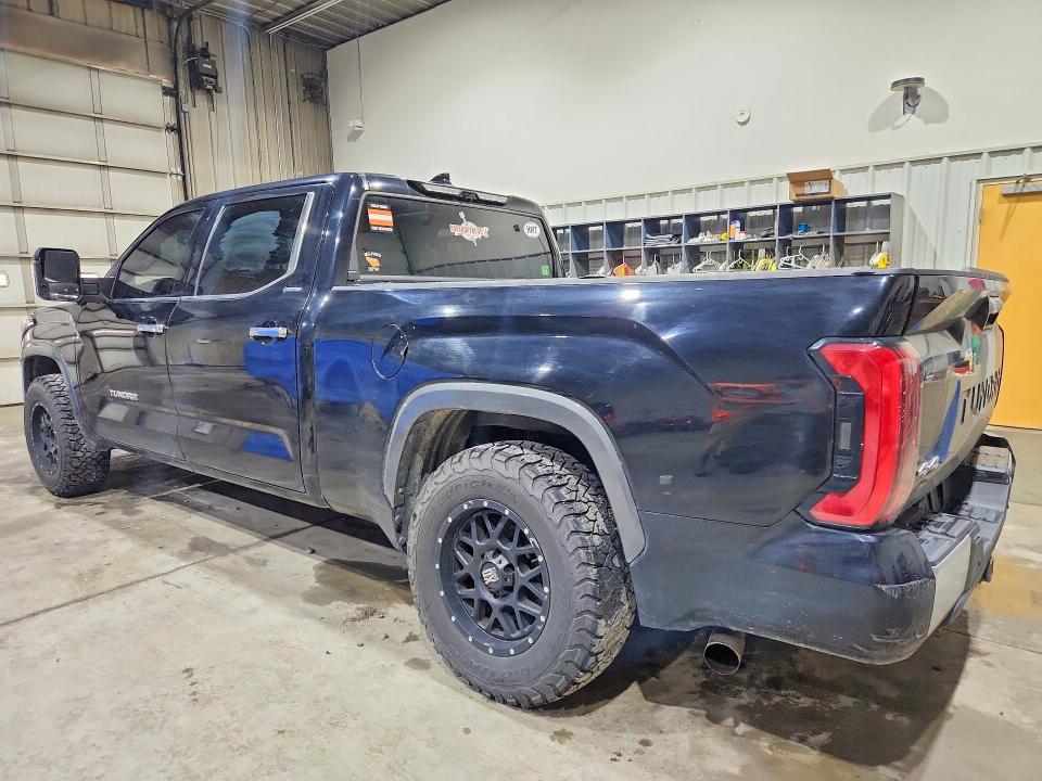 63321026 :رقم المزاد ، 5TFJA5EC5NX008627 vin ، 2022 Toyota Tundra مزاد بيع
