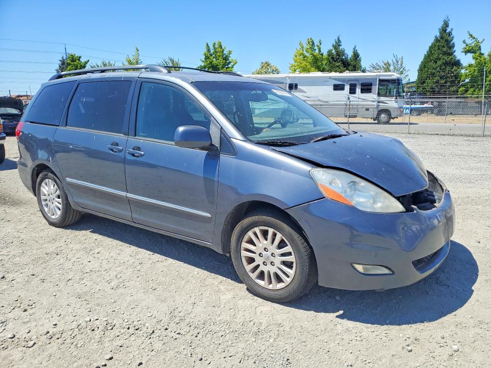 60064246 :رقم المزاد ، 5TDYK4CC0AS298039 vin ، 2010 Toyota Sienna مزاد بيع