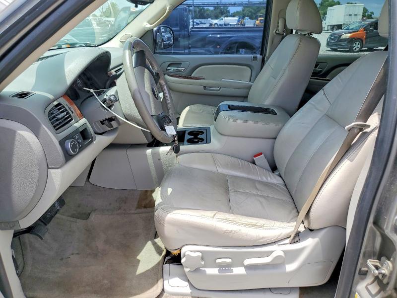 59901456 :رقم المزاد ، 1GNFC26029R265071 vin ، 2009 Chevrolet Suburban مزاد بيع