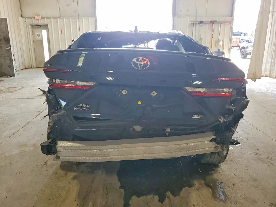 62128606 :رقم المزاد ، 4T1DBADK2SU013661 vin ، 2025 Toyota Camry مزاد بيع