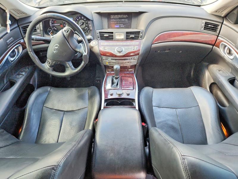 61805566 :رقم المزاد ، JN1BY1AP2JM180257 vin ، 2018 Infiniti Q70 مزاد بيع