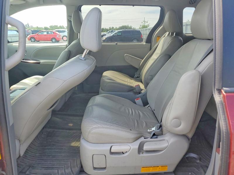 2014 Toyota Sienna მანქანა იყიდება აუქციონზე, vin: 5TDDK3DC7ES075347, აუქციონის ნომერი: 61382536