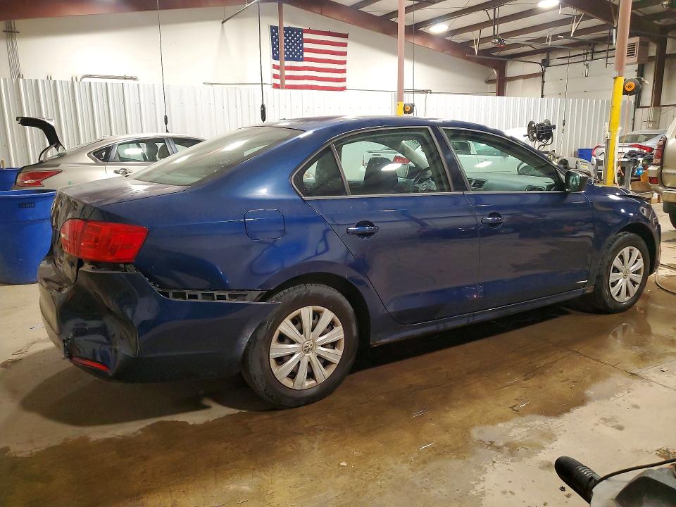 2013 Volkswagen Jetta მანქანა იყიდება აუქციონზე, vin: 3VW2K7AJ7DM451235, აუქციონის ნომერი: 61695126