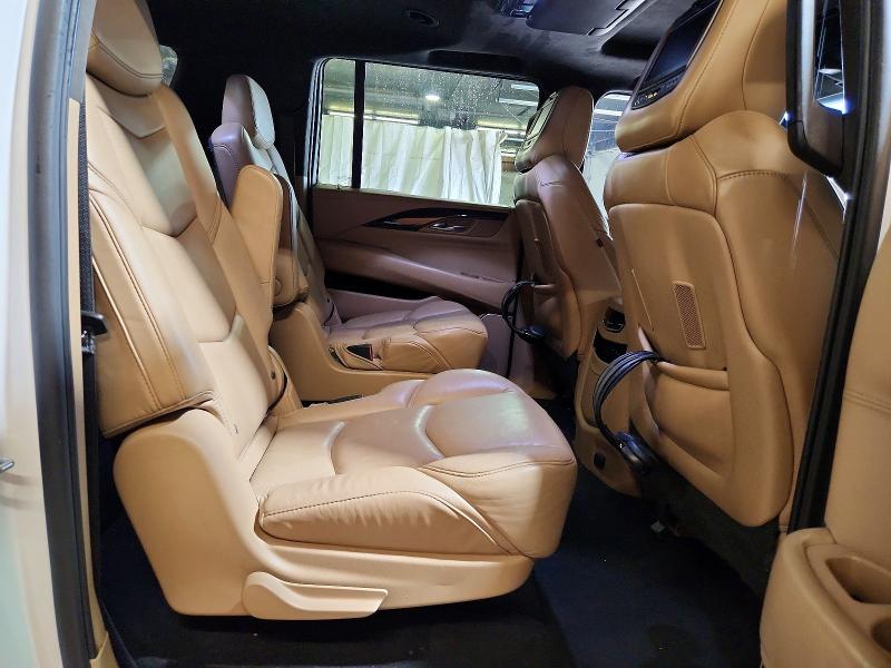 2018 Cadillac Escalade მანქანა იყიდება აუქციონზე, vin: 1GYS4KKJXJR364299, აუქციონის ნომერი: 97684985