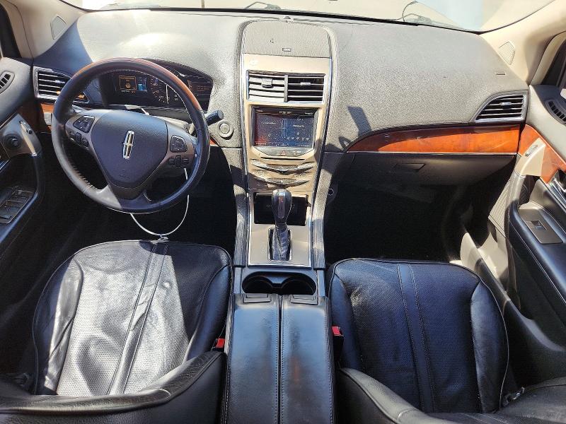 59917926 :رقم المزاد ، 2LMDJ8JK9BBJ15372 vin ، 2011 Lincoln Mkx مزاد بيع