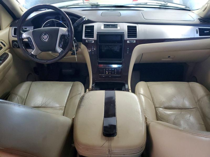 61062926 :رقم المزاد ، 1GYEC63807R289088 vin ، 2007 Cadillac Escalade مزاد بيع
