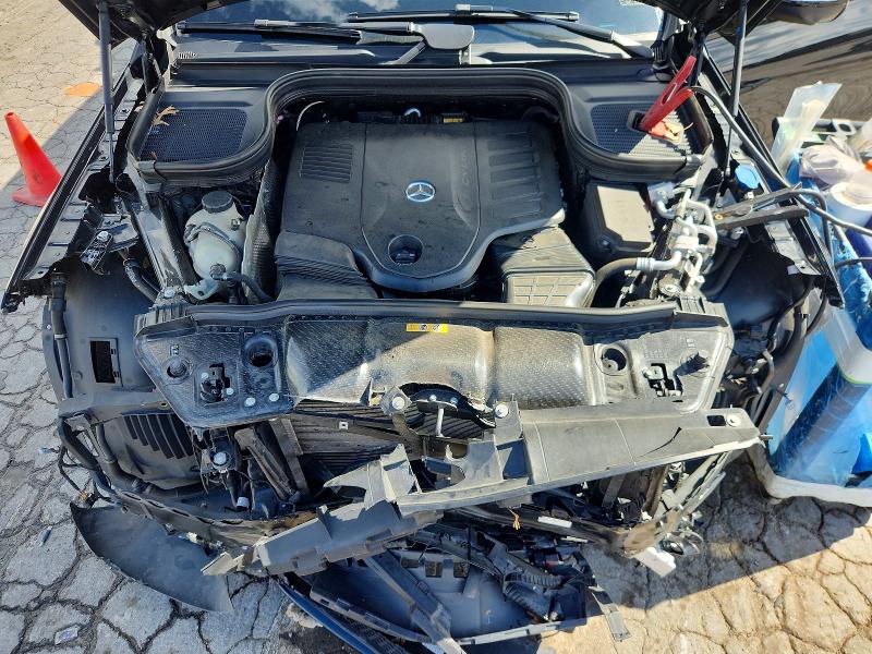 61144626 :رقم المزاد ، 4JGFF5KE6RB134104 vin ، 2024 Mercedes-benz Gls مزاد بيع