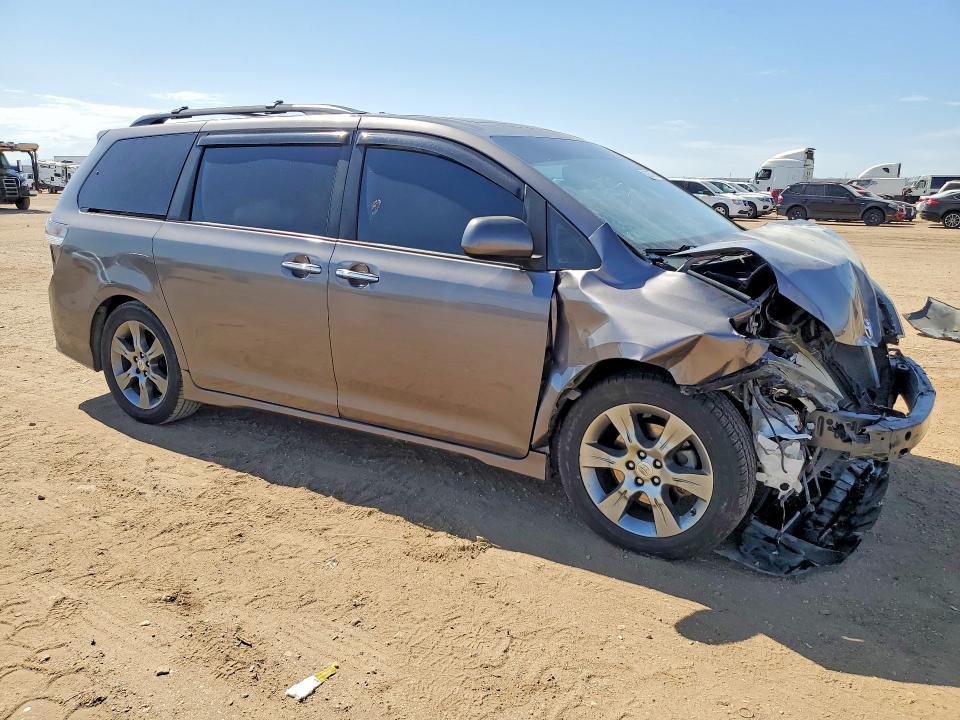 Продажа на аукционе авто 2015 Toyota Sienna, vin: 5TDXK3DC0FS681135, номер лота: 60886766