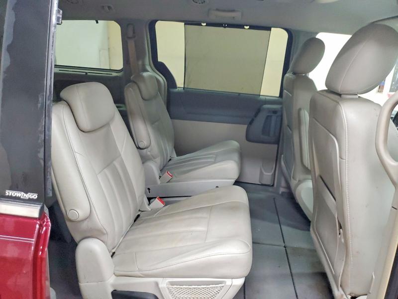 Продажа на аукционе авто 2008 Chrysler Town & Country, vin: 2A8HR54P58R783145, номер лота: 61303356