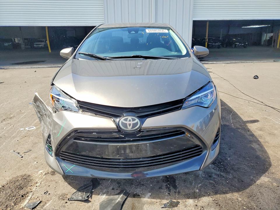 2017 Toyota Corolla მანქანა იყიდება აუქციონზე, vin: 5YFBURHE8HP600977, აუქციონის ნომერი: 60985956