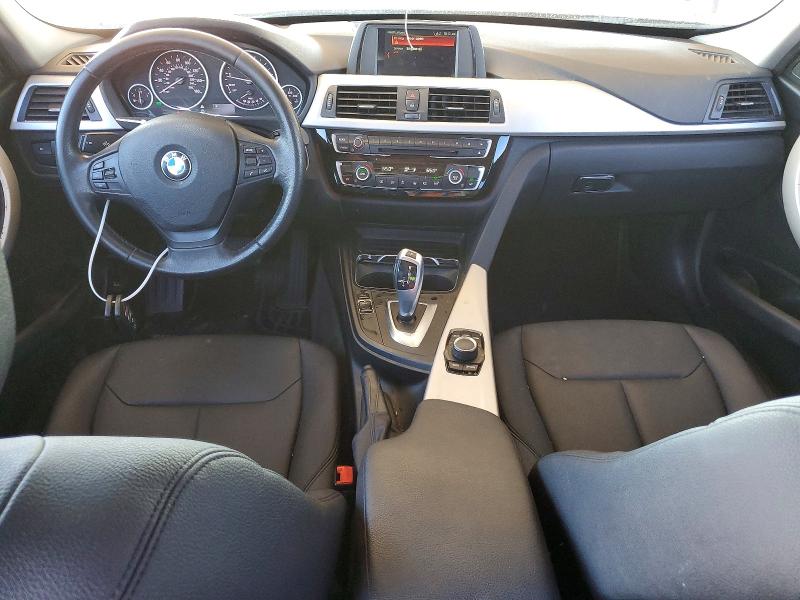 2018 Bmw 320 მანქანა იყიდება აუქციონზე, vin: WBA8A9C50JAD26906, აუქციონის ნომერი: 63392066