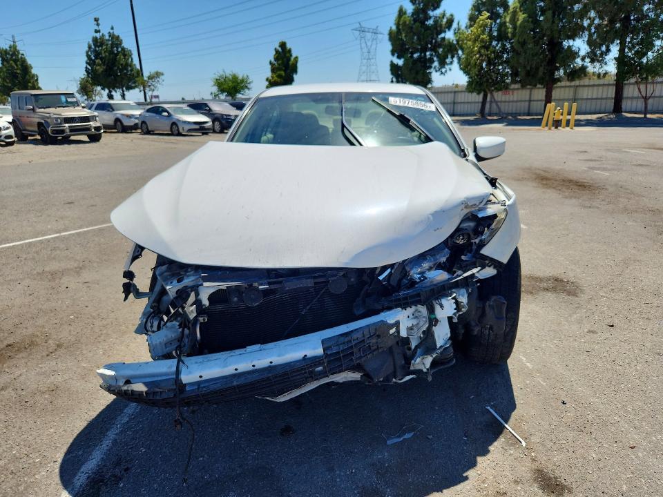 Продаж на аукціоні авто 2017 Honda Accord, vin: 1HGCR2F30HA189935, номер лоту: 61975856
