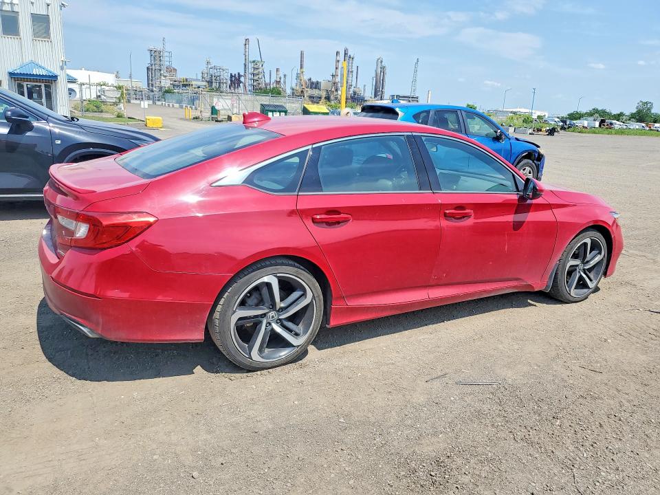 58806526 :رقم المزاد ، 1HGCV1E30JA801676 vin ، 2018 Honda Accord مزاد بيع