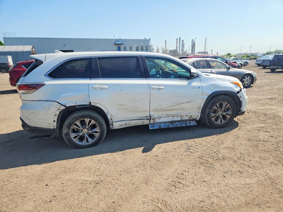 58083576 :رقم المزاد ، 5TDBCRFH0FS011846 vin ، 2015 Toyota Highlander مزاد بيع