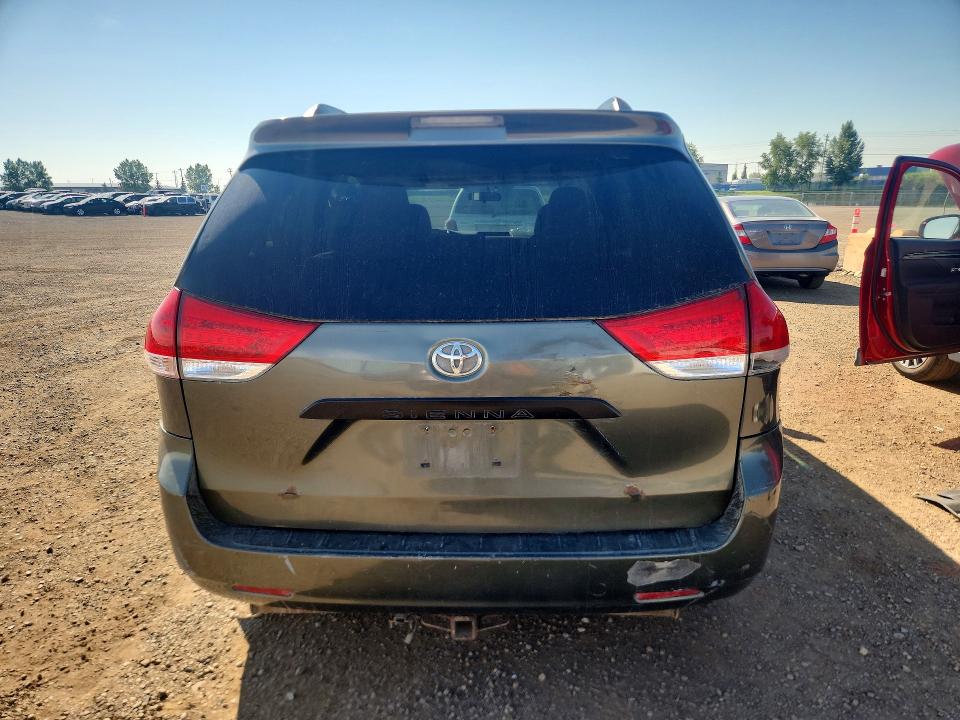 Aukcja sprzedaży 2011 Toyota Sienna, vin: 5TDZK3DC5BS085747, numer aukcji: 57966456