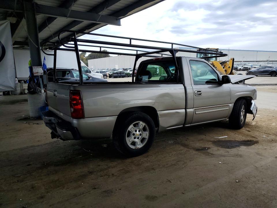 Продаж на аукціоні авто 2003 Chevrolet Silverado, vin: 1GCEC14T03Z258607, номер лоту: 61182796
