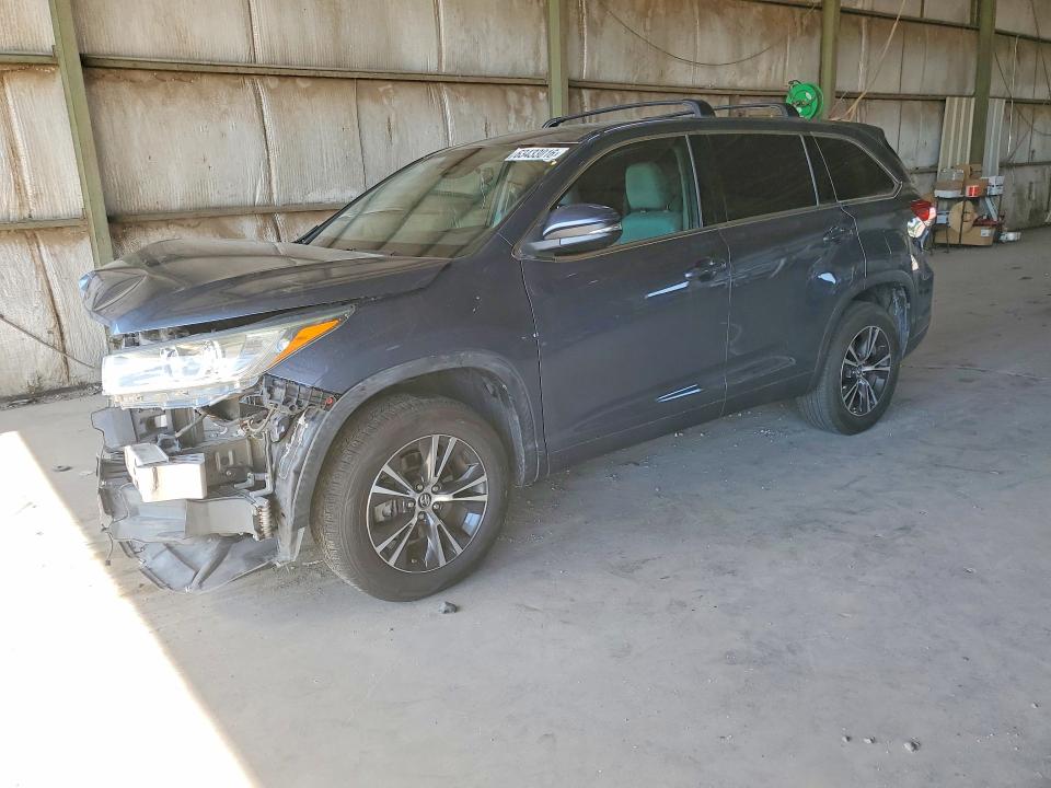63433016 :رقم المزاد ، 5TDZZRFH0KS349027 vin ، 2019 Toyota Highlander مزاد بيع