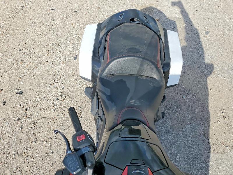 58355166 :رقم المزاد ، JH2SC7916LK200045 vin ، 2020 Honda Gl1800 مزاد بيع