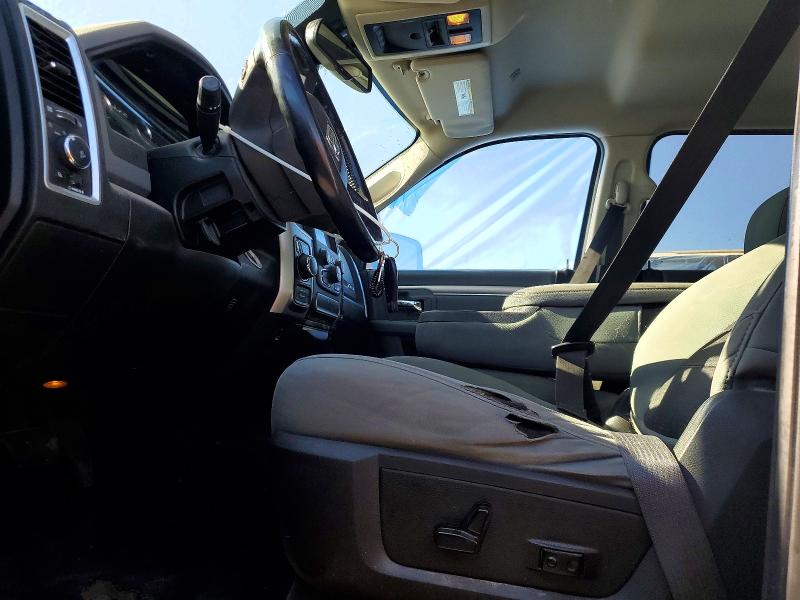 60075126 :رقم المزاد ، 1C6RR7LT5KS708027 vin ، 2019 Ram 1500 Classic مزاد بيع