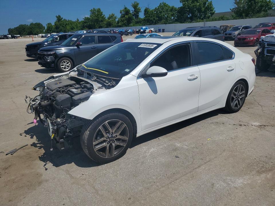61003836 :رقم المزاد ، 3KPF54AD4ME388366 vin ، 2021 Kia Forte مزاد بيع