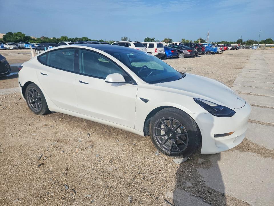 Продаж на аукціоні авто 2021 Tesla Model 3, vin: 5YJ3E1EBXMF915038, номер лоту: 85621855